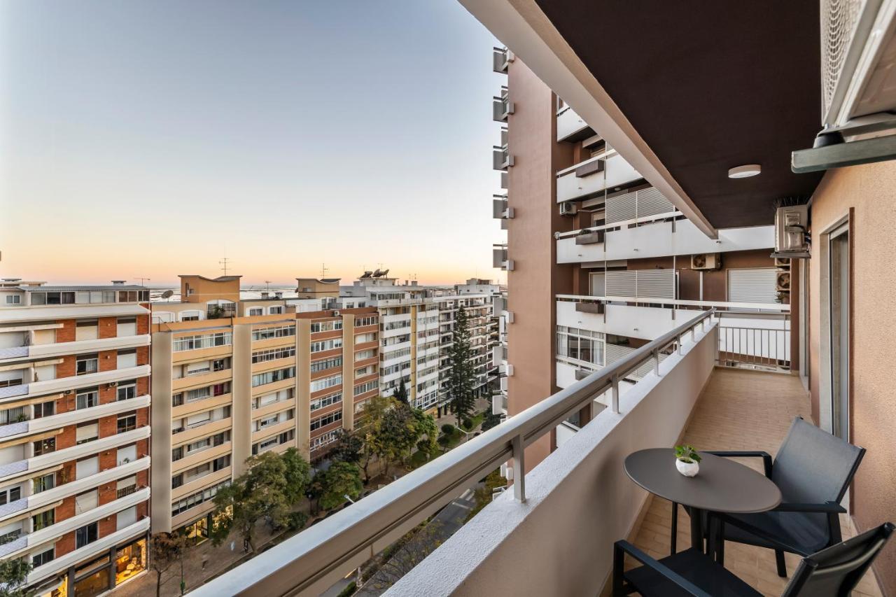 Faro Main Avenue Apartment المظهر الخارجي الصورة